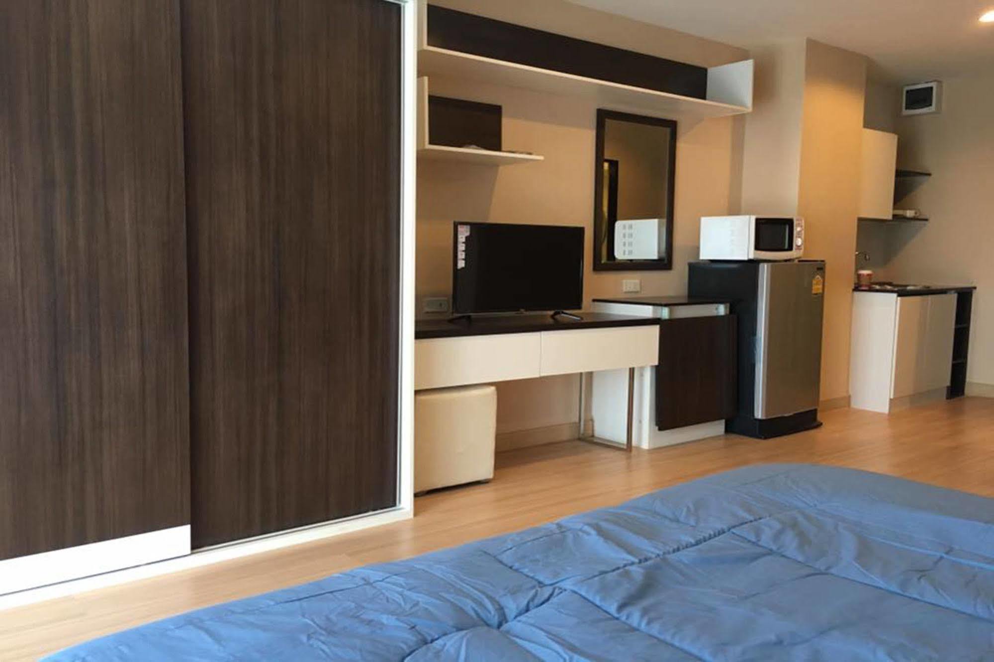 Sereno Airport Hotel Chiang Mai Extérieur photo