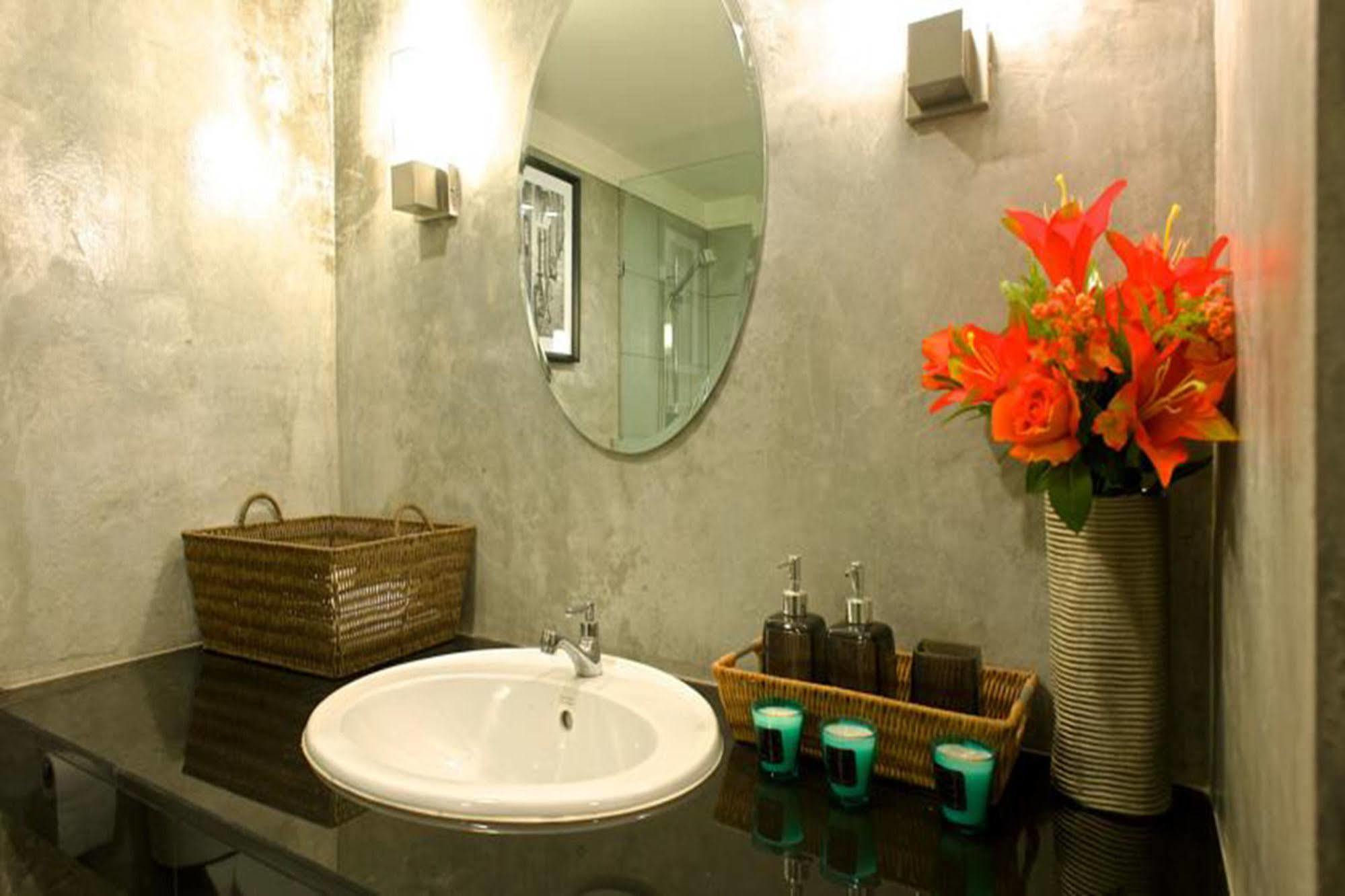 Sereno Airport Hotel Chiang Mai Extérieur photo